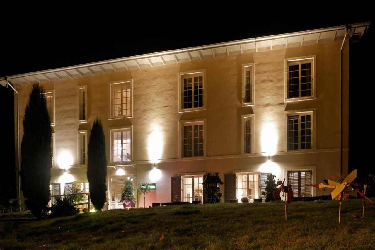 Отель Rezydencja Villa Nova Еленя-Гура